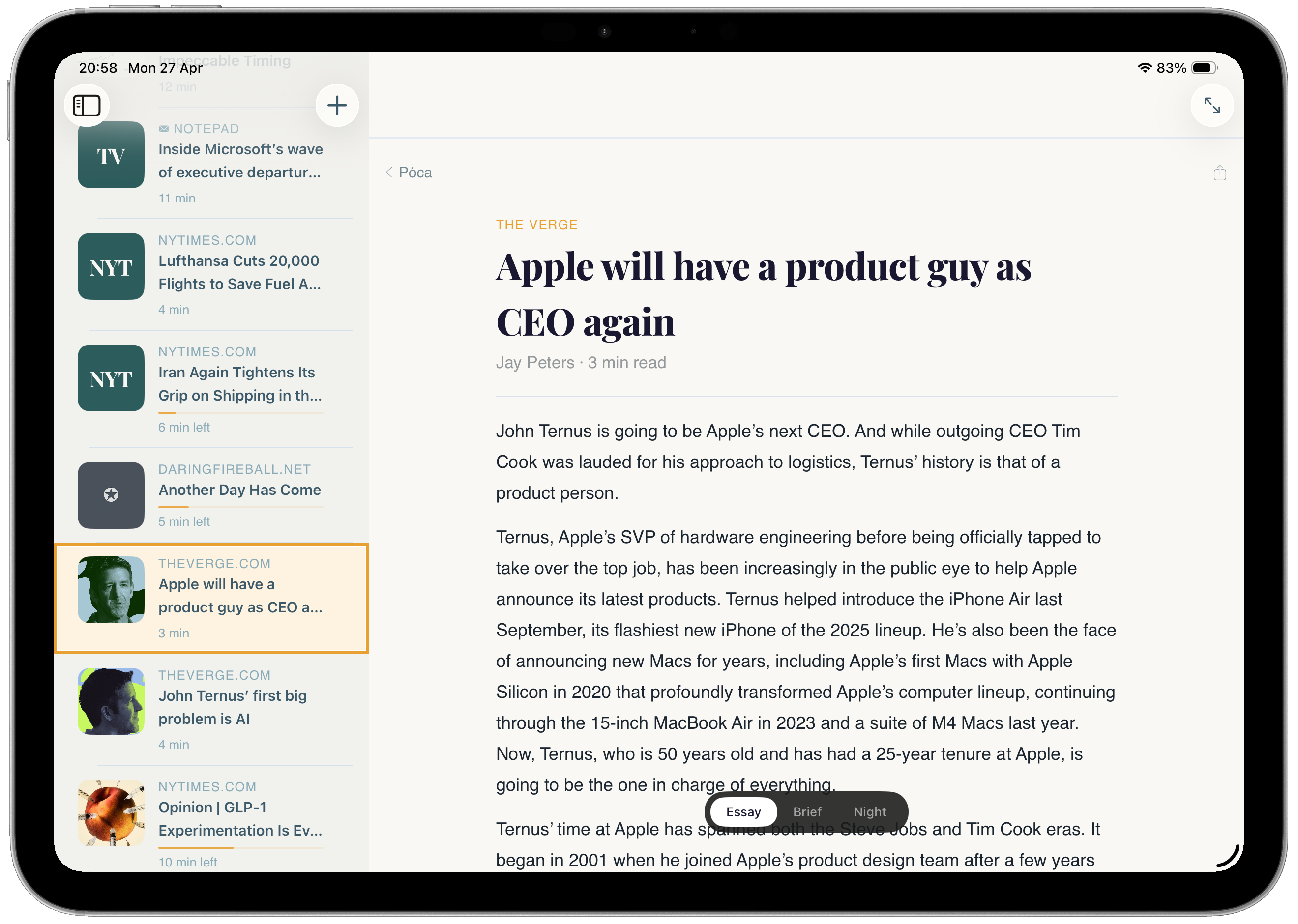 Póca reading view on iPad